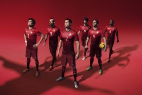 mk体育官网首页-中国男篮主力阵容初现雏形新老结合成亮点，中国男篮主力名单