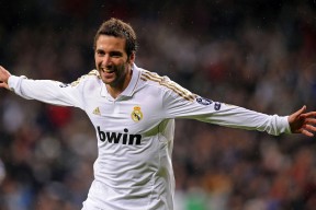 mk足球官网-泰国女篮在亚洲锦标赛中出色发挥，冲击奖牌