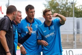 mk足球官网-中超8月颁奖 蓉城成为最大赢家，2021中超颁奖典礼