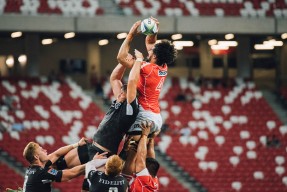 mk体育中国官网-200蝶冠军选手技术动作细节，2021年200米蝶泳决赛