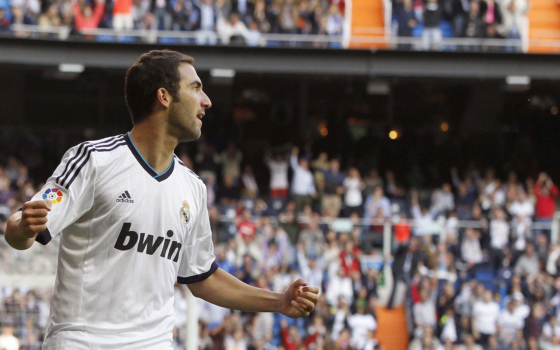 体育新闻中心发布体育数字内容安全白皮书,数字体育面临的问题